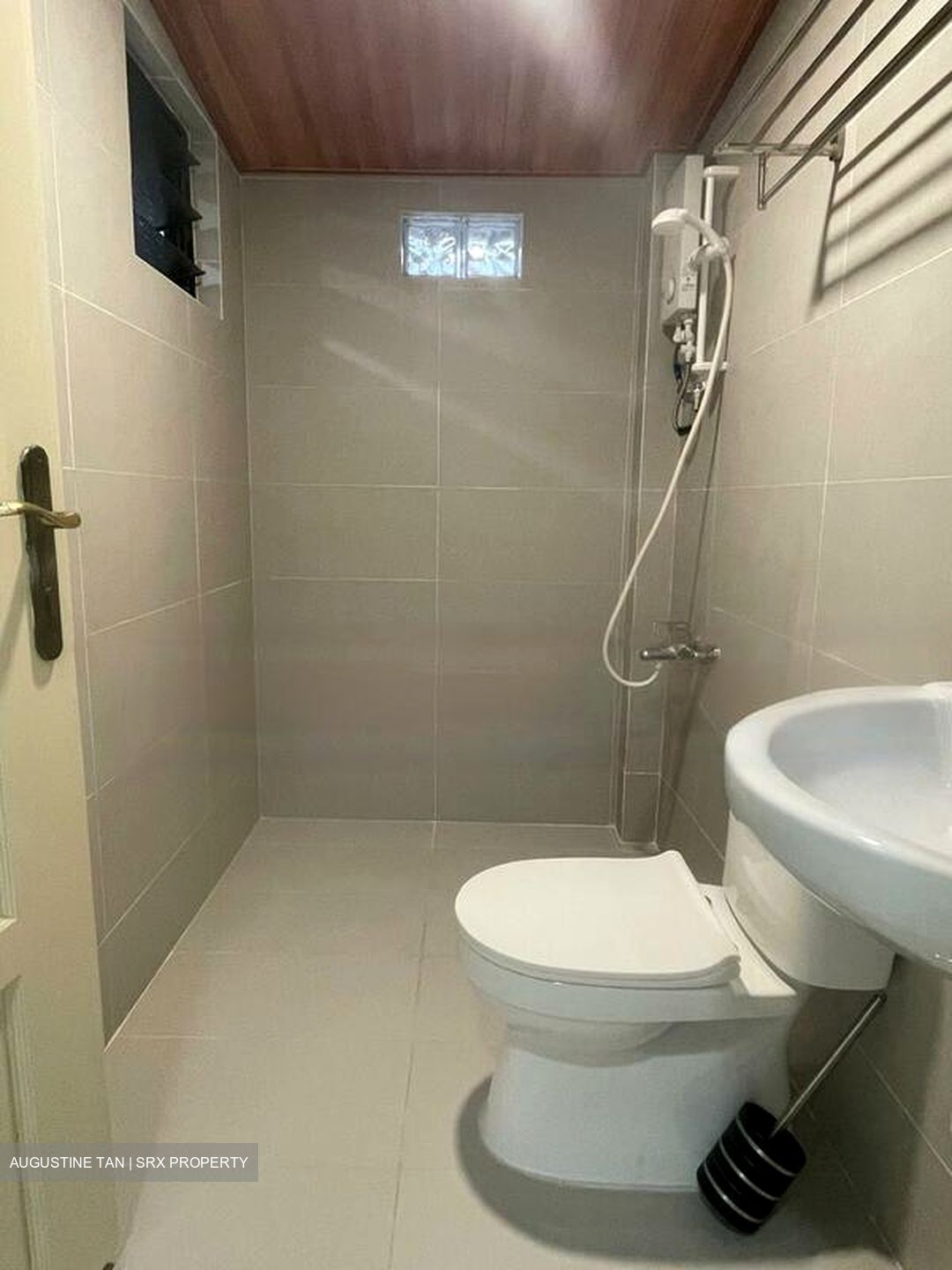 Everitt Road (D15), Terrace #481702261